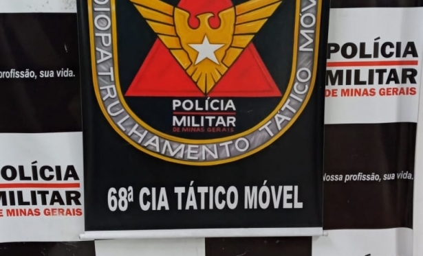 POLCIA MILITAR E APREENDE ARMA DE FOGO APS DENUNCIA NO VILA ANDR DE FREITAS  