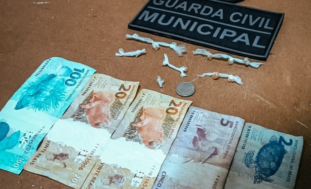 GUARDA MUNICIPAL PRENDE HOMEM POR SUSPEITA DE TRFICO DE DROGAS PRXIMO  UPA