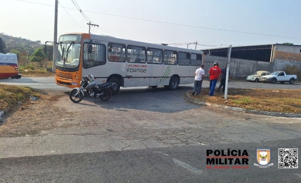 ACIDENTE NA MG-050 DEIXA DUAS VTIMAS FERIDAS