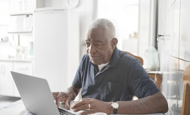 INSCRIES ABERTAS AT SEXTA-FEIRA PARA CURSO DE EMPREENDEDORISMO 50+ EM DIVINPOLIS