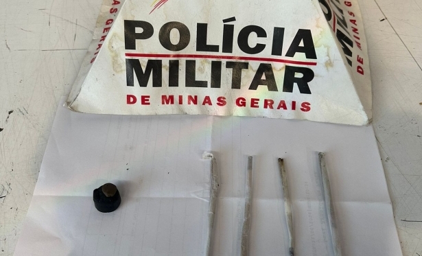 JOVEM  PRESO POR TRFICO DE DROGAS EM DIVINPOLIS