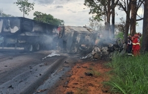 ACIDENTE NA BR-262 EM LUZ DEIXA TRS PESSOAS MORTAS E UMA FERIDA